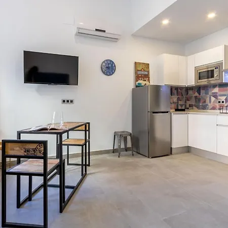 Nine O Clock San Agustin Apartamento *